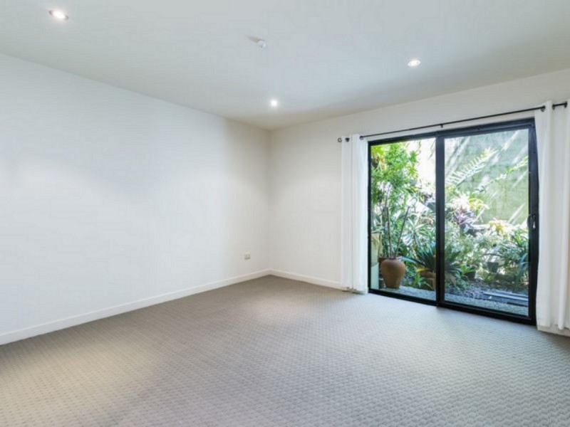 1/69 Wellington Street, Manly QLD 4179