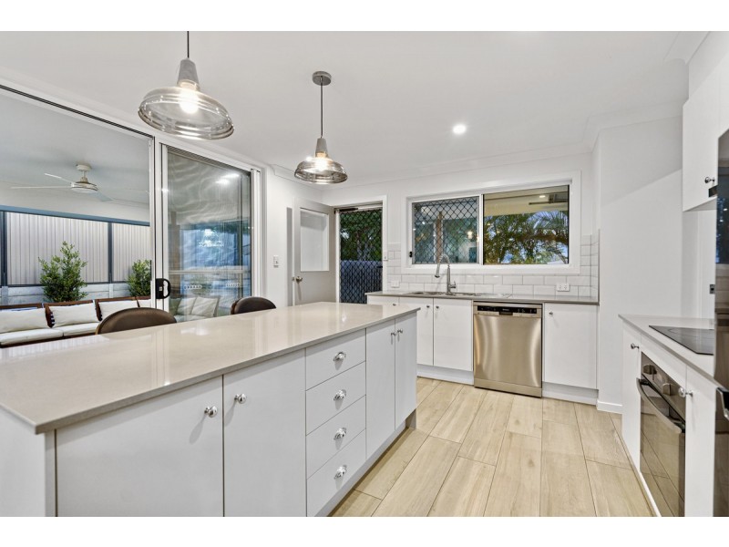 4A Joanne Crescent, Thornlands QLD 4164