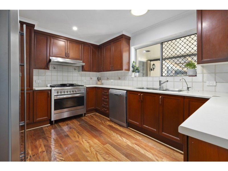 111 Queens Court Road, Alexandra Hills QLD 4161