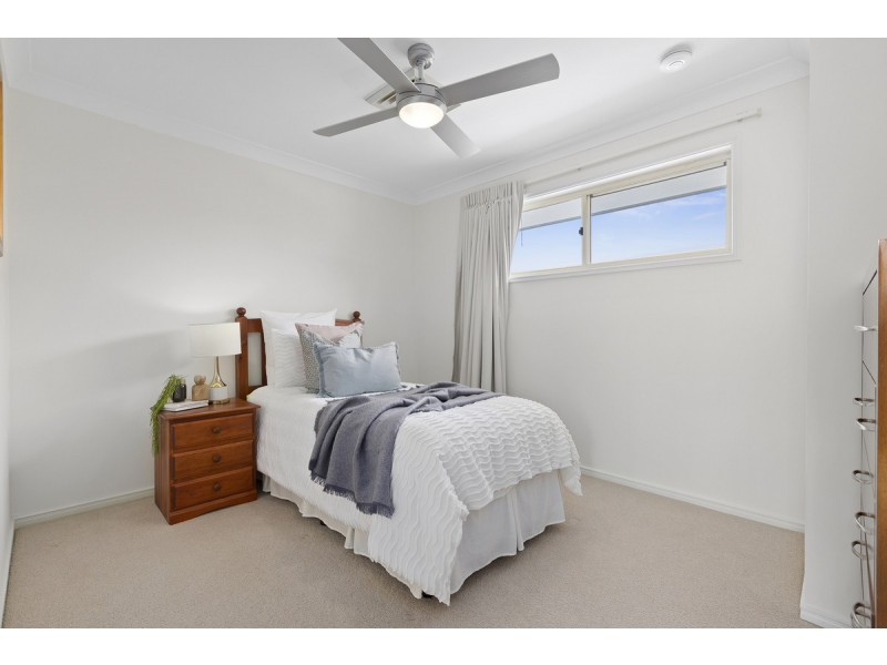 7 Waverney Court, Carindale QLD 4152