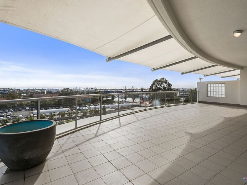 26/135 Shore Street West, Cleveland QLD 4163