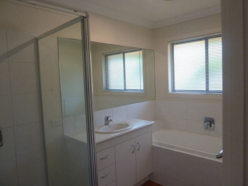 14 Foote Street, Redland Bay QLD 4165