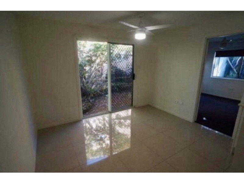 2/157 Redland Bay Road, Capalaba QLD 4157