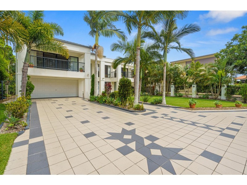 32 Sandy Cove Place, Redland Bay QLD 4165