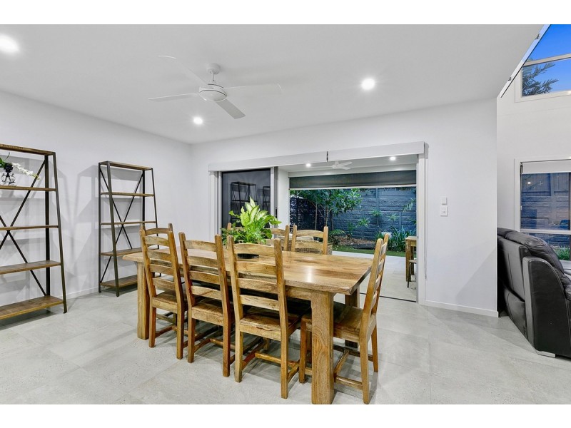 25 Kookaburra Circuit, Rochedale QLD 4123