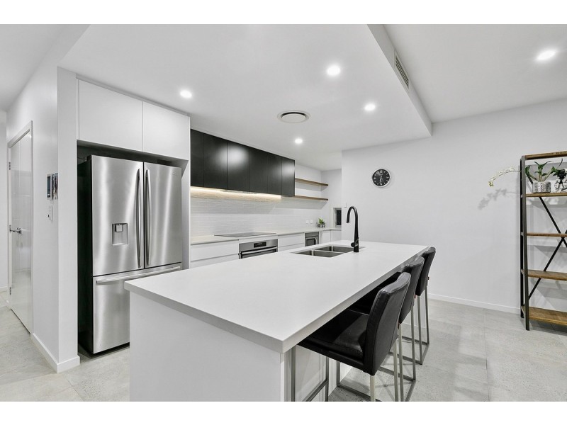 25 Kookaburra Circuit, Rochedale QLD 4123