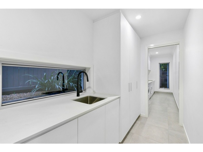 25 Kookaburra Circuit, Rochedale QLD 4123