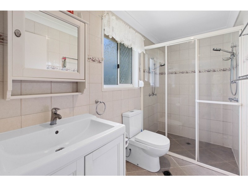 13 Maritime Court, Victoria Point QLD 4165