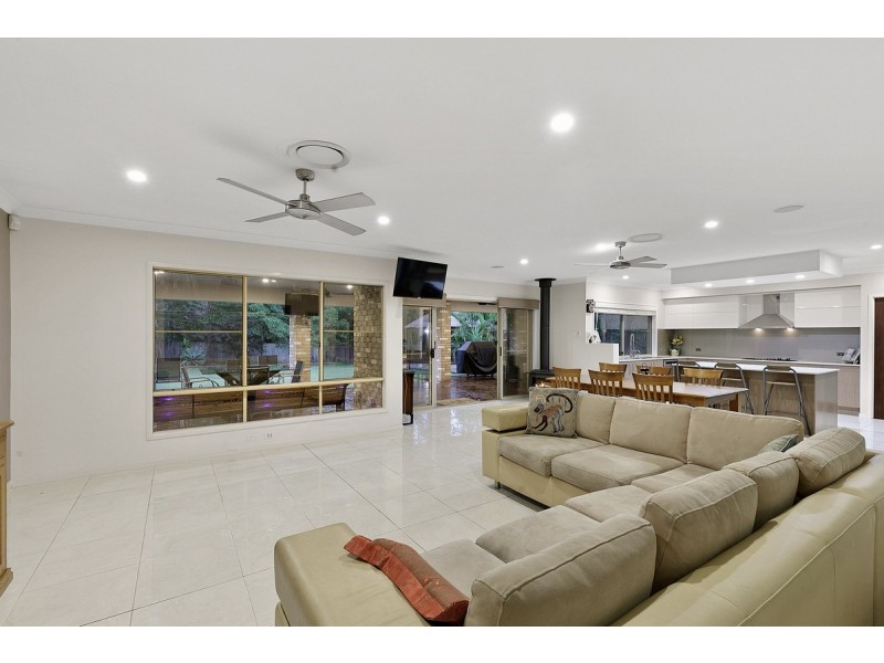 6 The Grove, Thornlands QLD 4164