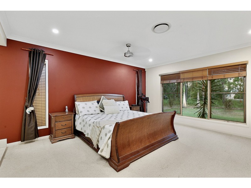 6 The Grove, Thornlands QLD 4164