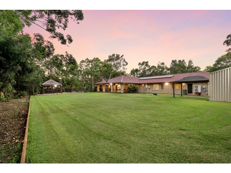 6 The Grove, Thornlands QLD 4164