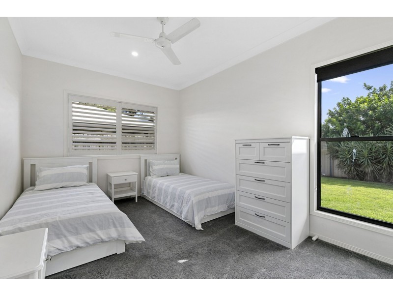 2A Brimblecombe Street, Victoria Point QLD 4165