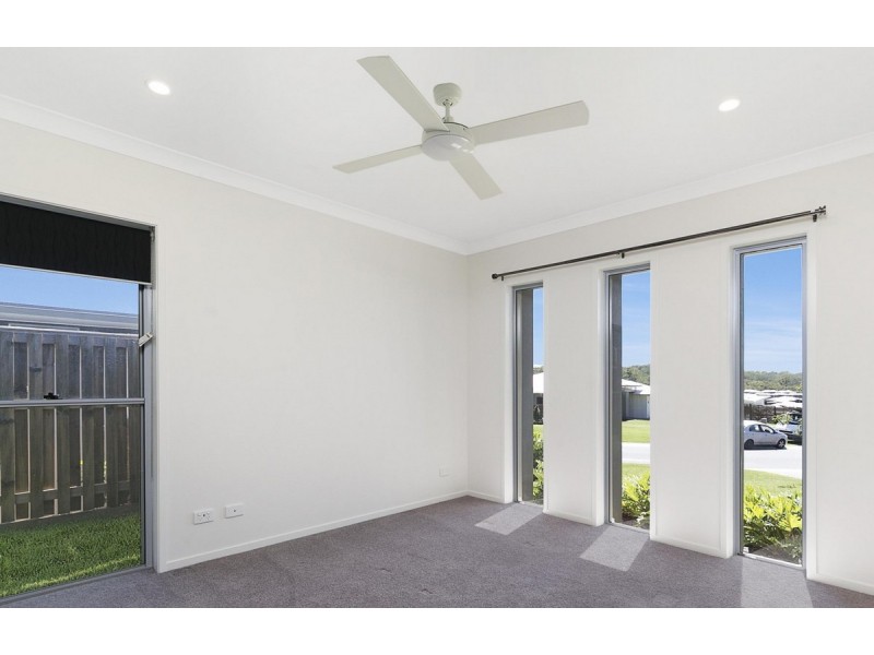 52 Golden Wattle Avenue, Mount Cotton QLD 4165