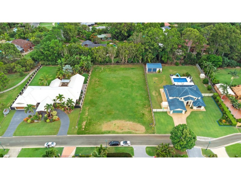 25-27 Lanaglen Drive, Birkdale QLD 4159