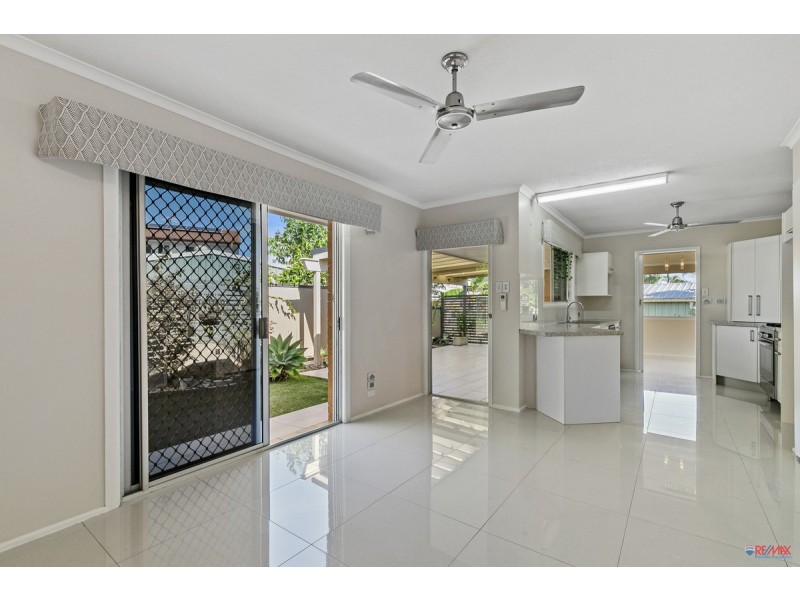 5 Lindon Street, Birkdale QLD 4159