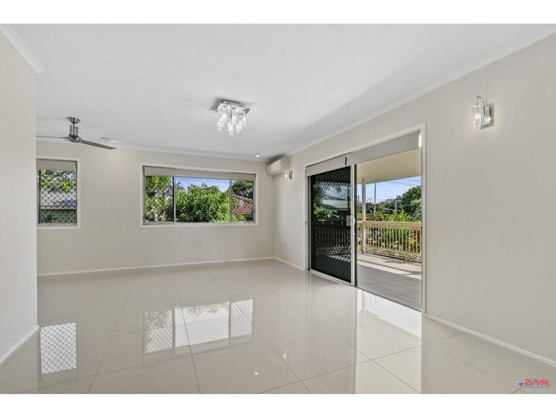 5 Lindon Street, Birkdale QLD 4159