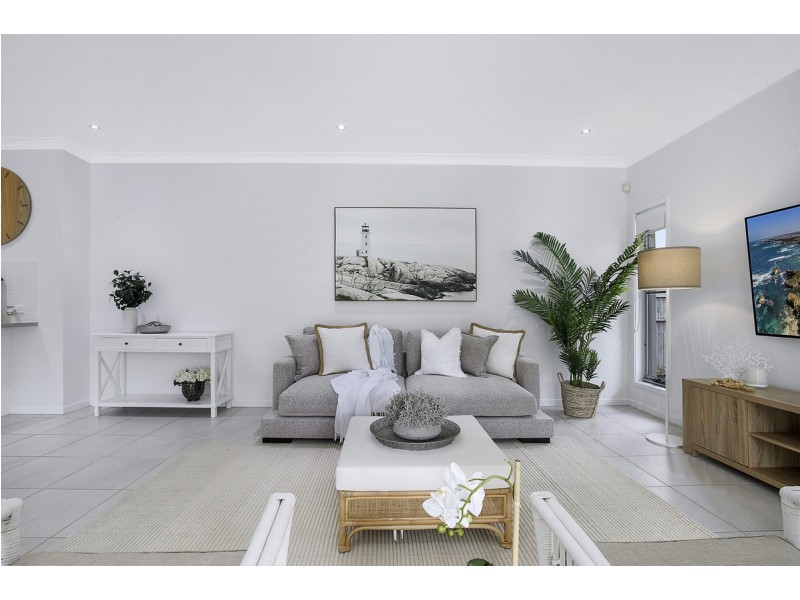 22 Sandalwood Street, Thornlands QLD 4164