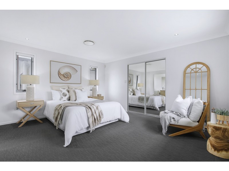 22 Sandalwood Street, Thornlands QLD 4164