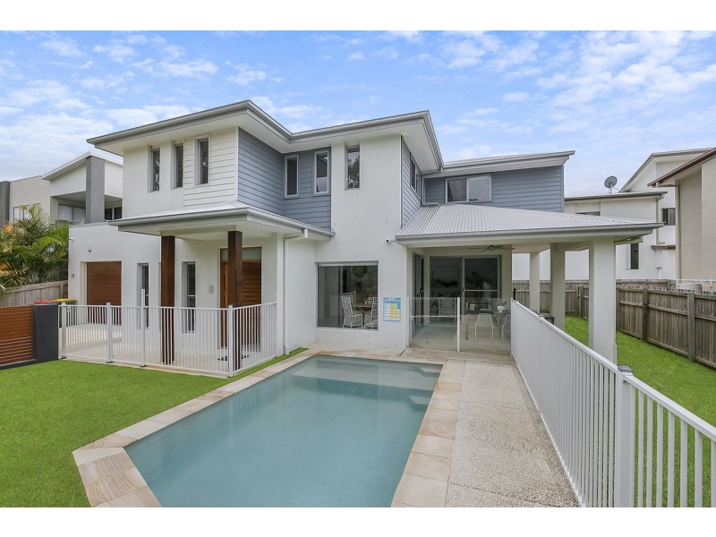 22 Sandalwood Street, Thornlands QLD 4164