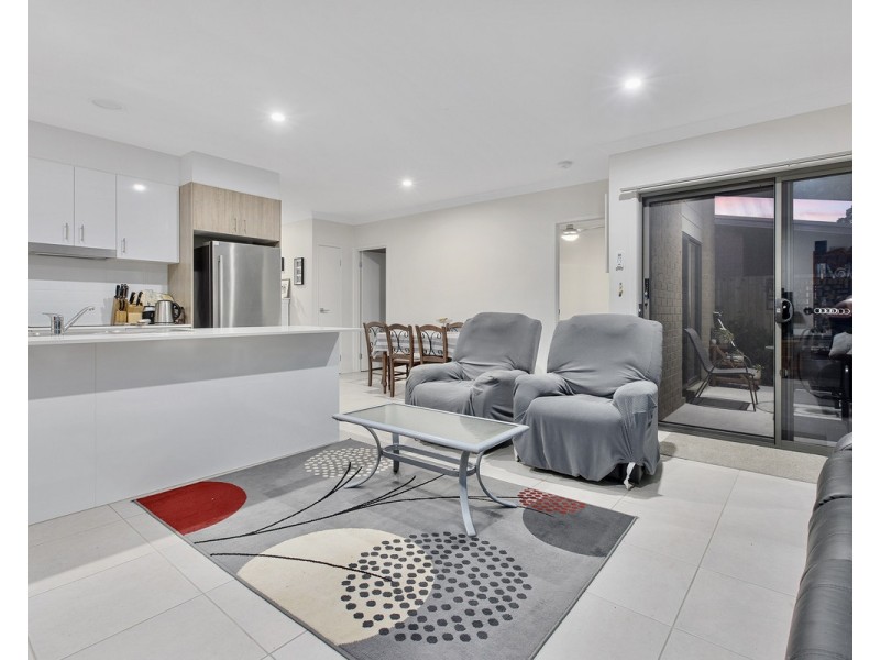 15/4-8 Rachow Street, Thornlands QLD 4164