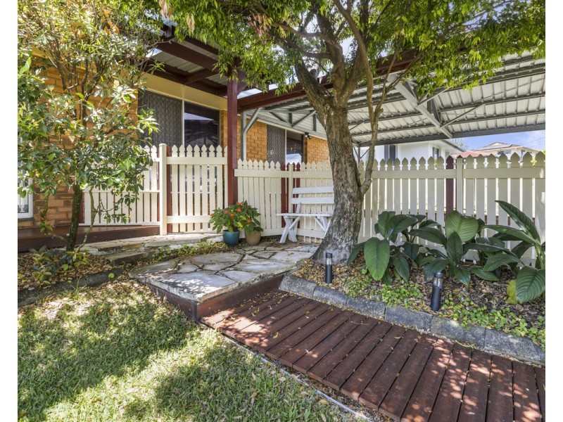 28 Hampshire Crescent, Alexandra Hills QLD 4161