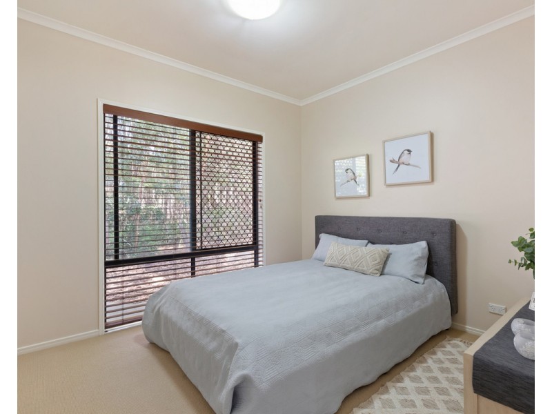 7 Viola Drive, Redland Bay QLD 4165