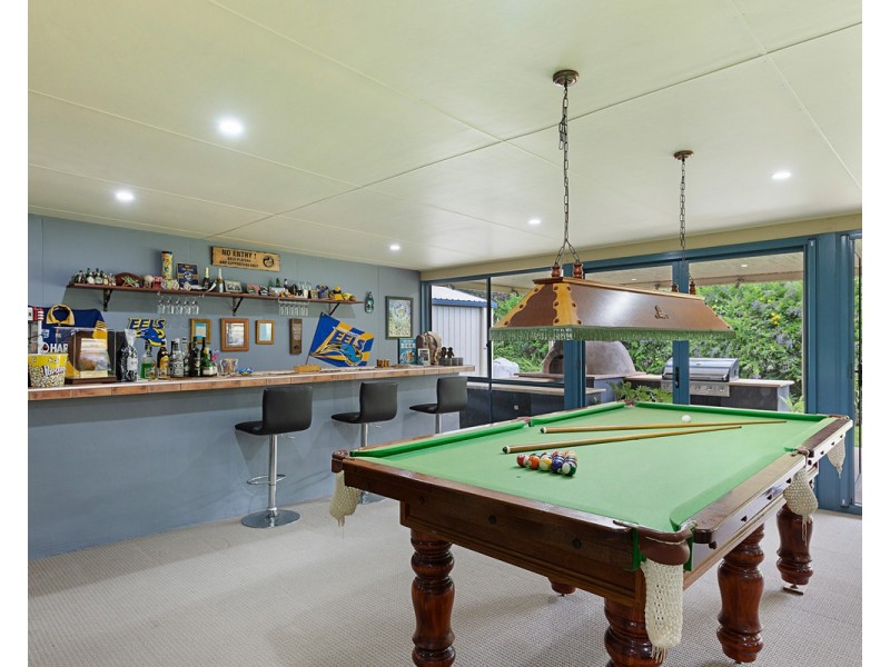 7 Viola Drive, Redland Bay QLD 4165