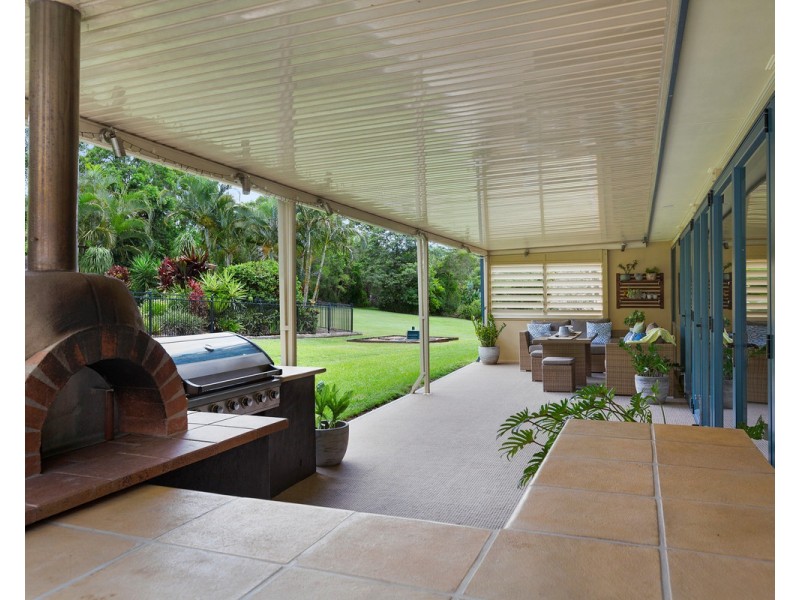 7 Viola Drive, Redland Bay QLD 4165