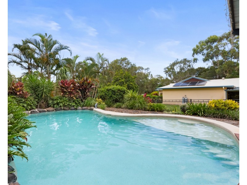 7 Viola Drive, Redland Bay QLD 4165