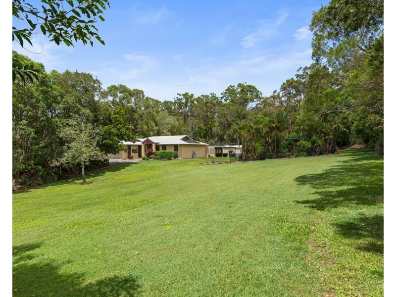 7 Viola Drive, Redland Bay QLD 4165