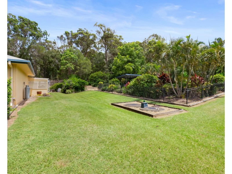 7 Viola Drive, Redland Bay QLD 4165