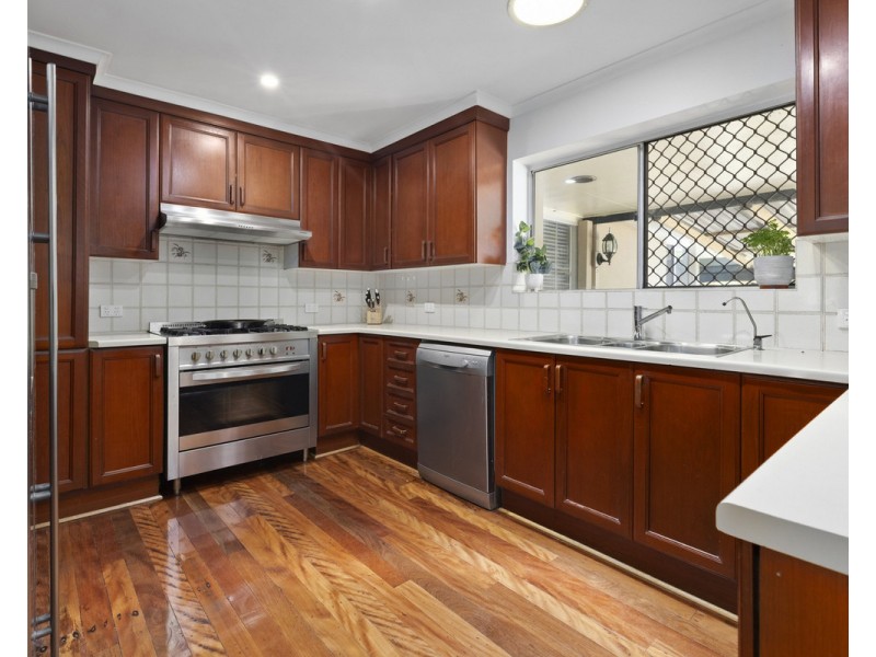 111 Queens Court Road, Alexandra Hills QLD 4161