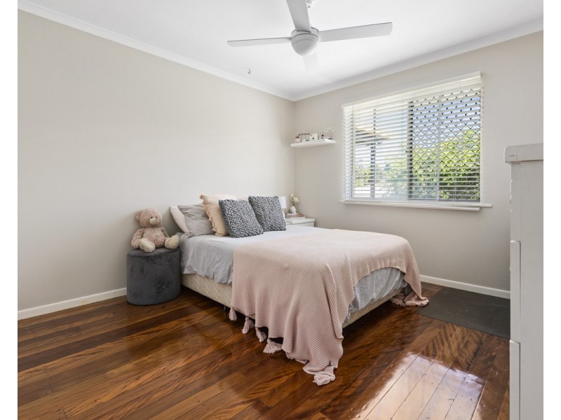 111 Queens Court Road, Alexandra Hills QLD 4161