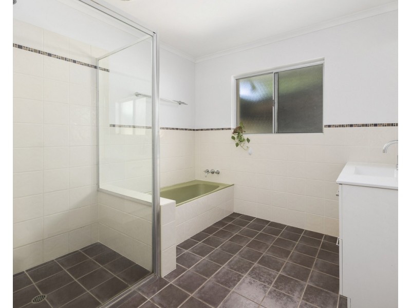 111 Queens Court Road, Alexandra Hills QLD 4161