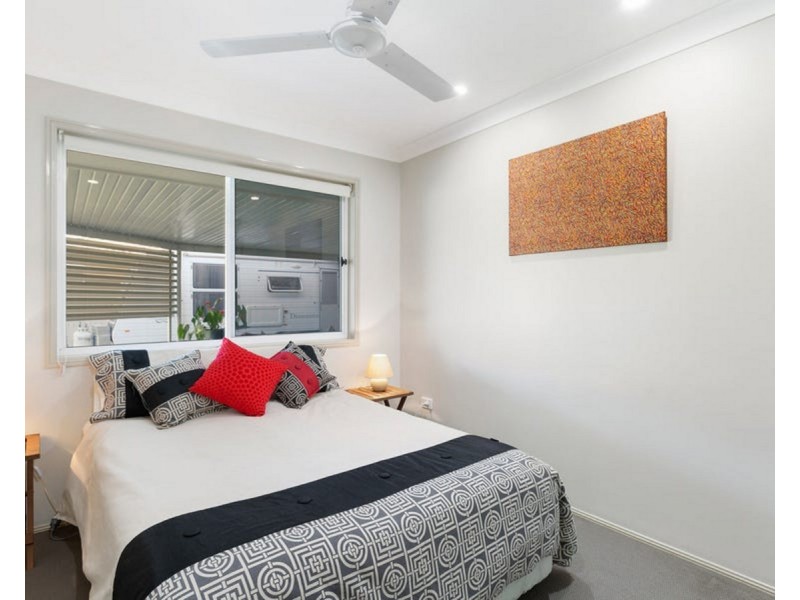 16 Spruce Avenue, Victoria Point QLD 4165