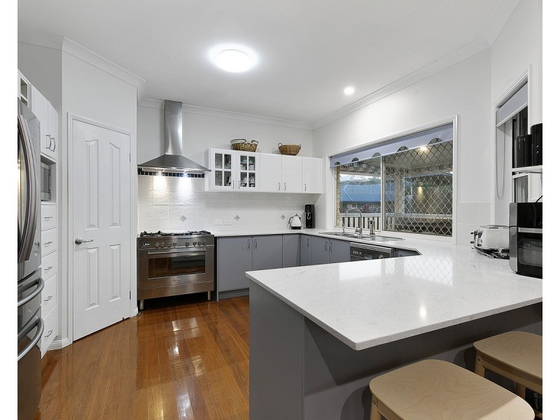 5 Braemar Court, Redland Bay QLD 4165