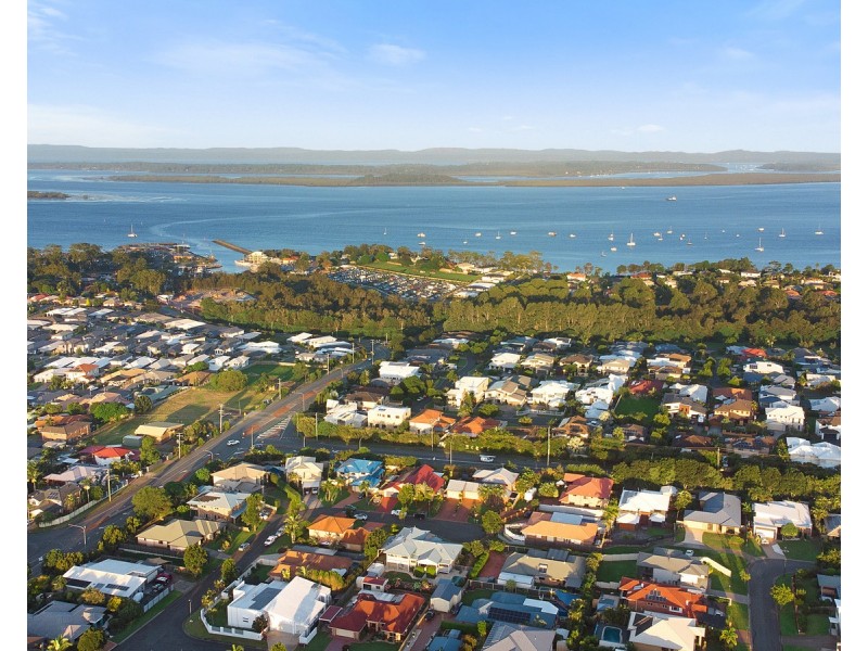 5 Braemar Court, Redland Bay QLD 4165