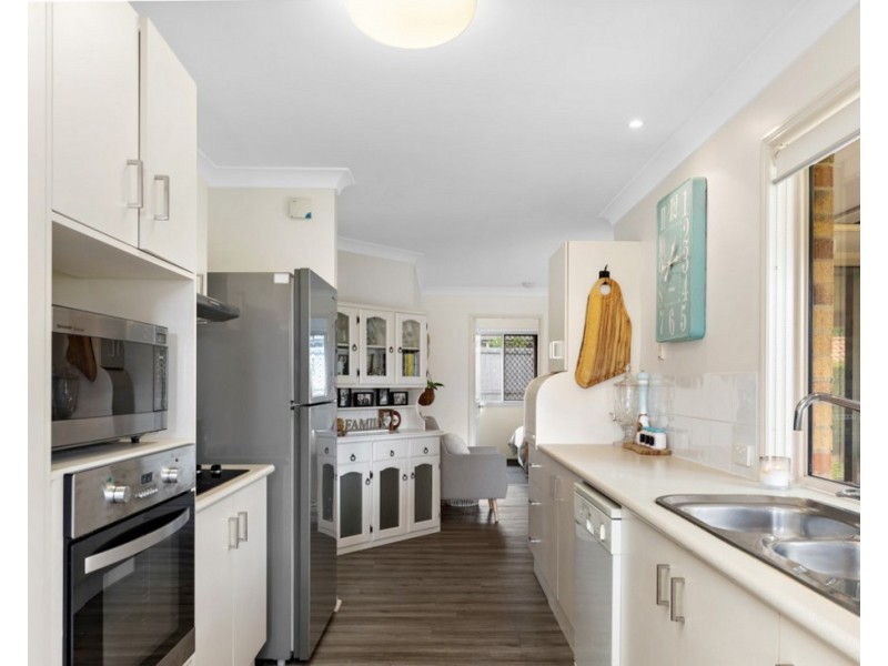 38 Margery Street, Thornlands QLD 4164