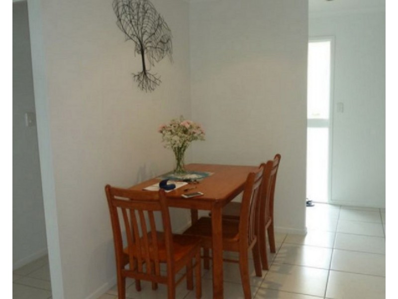 2/80 Ferry Road, Thorneside QLD 4158