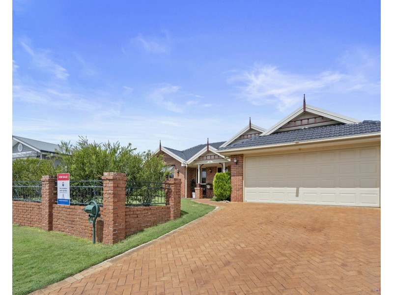 5 Lomond Place, Victoria Point QLD 4165