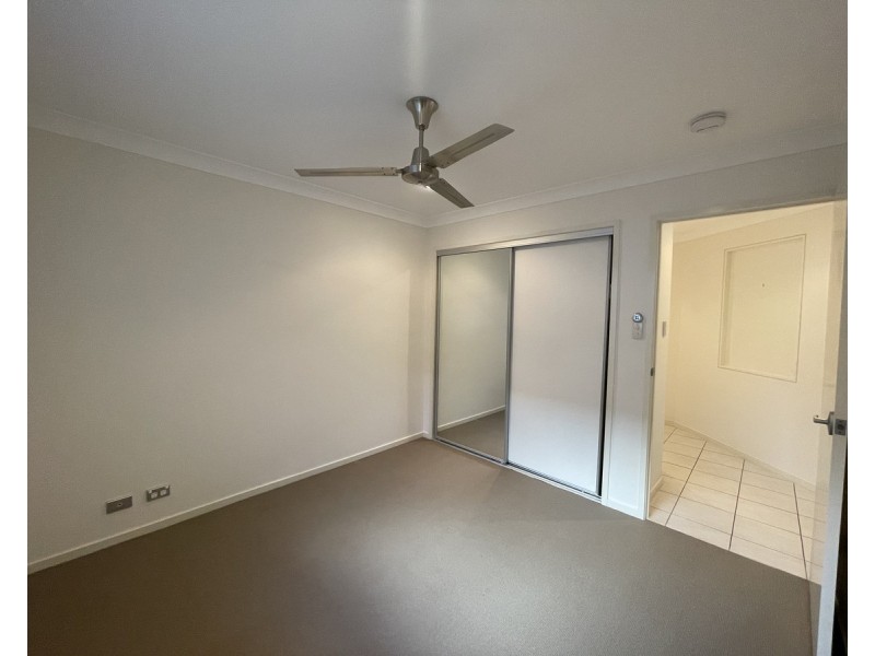 17 Olsen Crescent, Wakerley QLD 4154