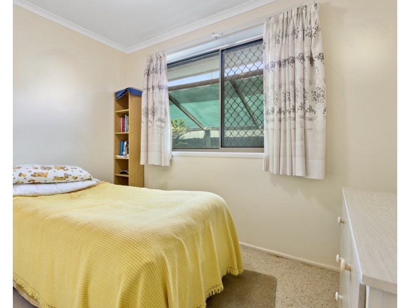 48 Ocean Street, Cleveland QLD 4163