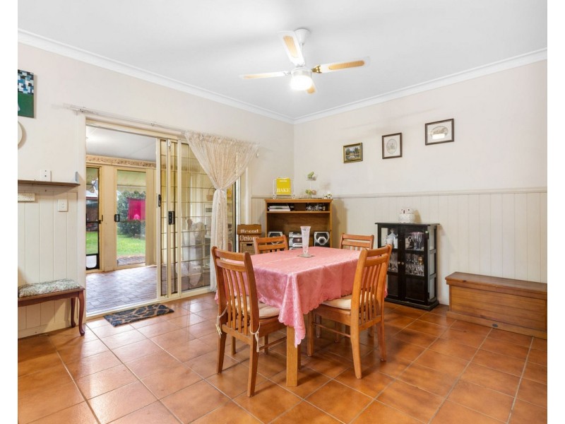 4 Cheshire Street, Victoria Point QLD 4165