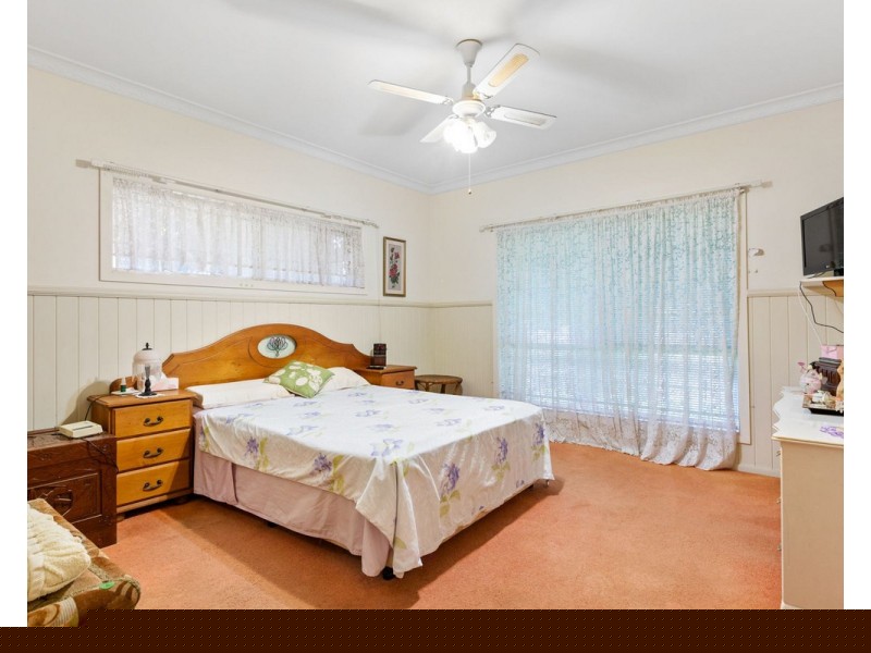 4 Cheshire Street, Victoria Point QLD 4165