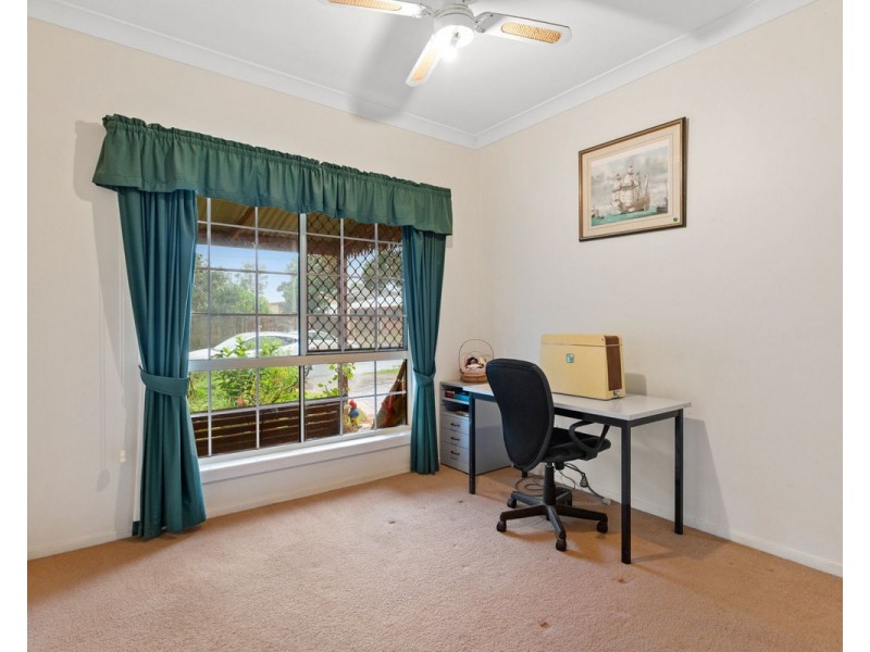 4 Cheshire Street, Victoria Point QLD 4165