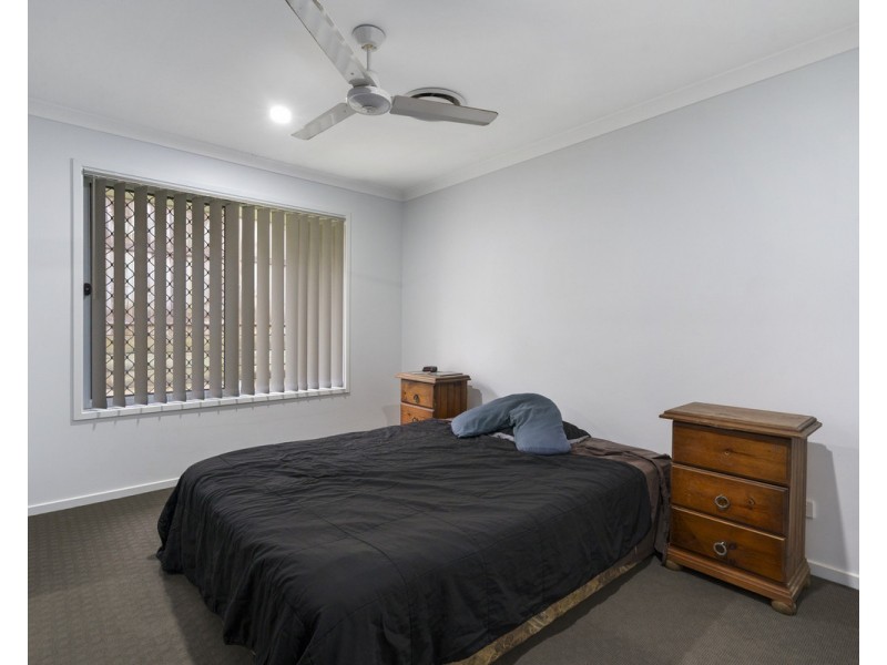 5 Glenhaven Street, Redland Bay QLD 4165