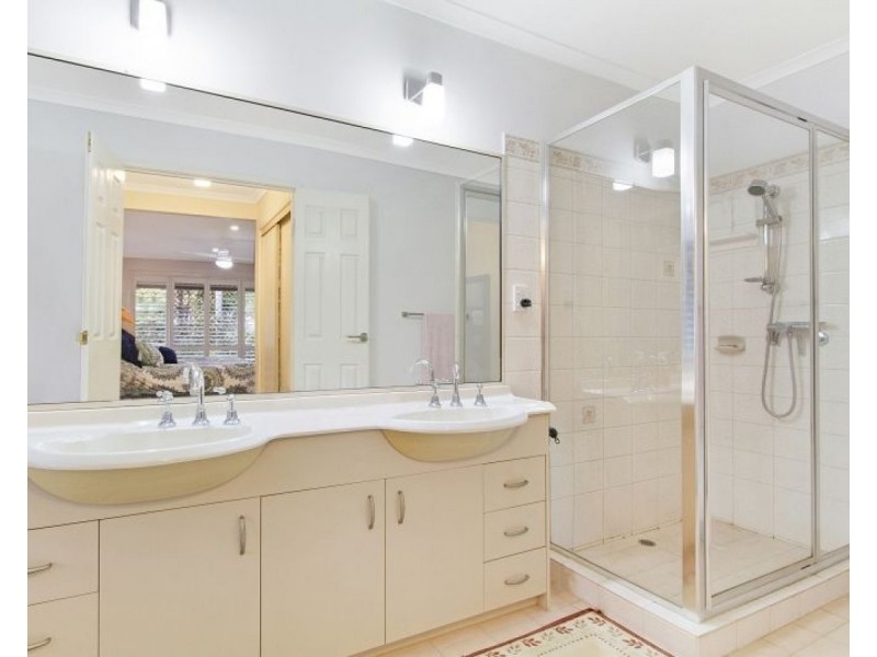 32 Hanover Drive, Alexandra Hills QLD 4161
