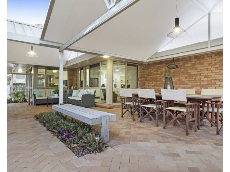 32 Hanover Drive, Alexandra Hills QLD 4161