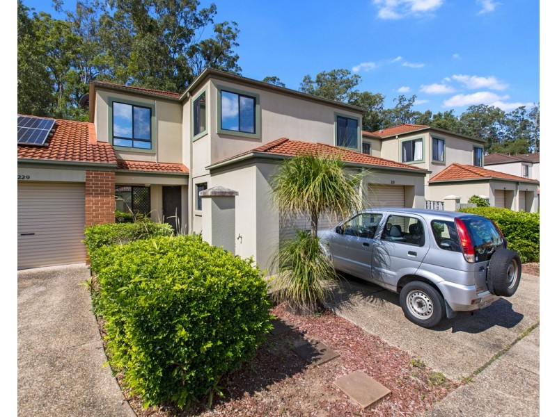 230/64 Gilston Road, Nerang QLD 4211