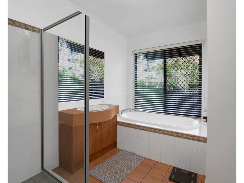 84 Hilliards Park Drive, Wellington Point QLD 4160